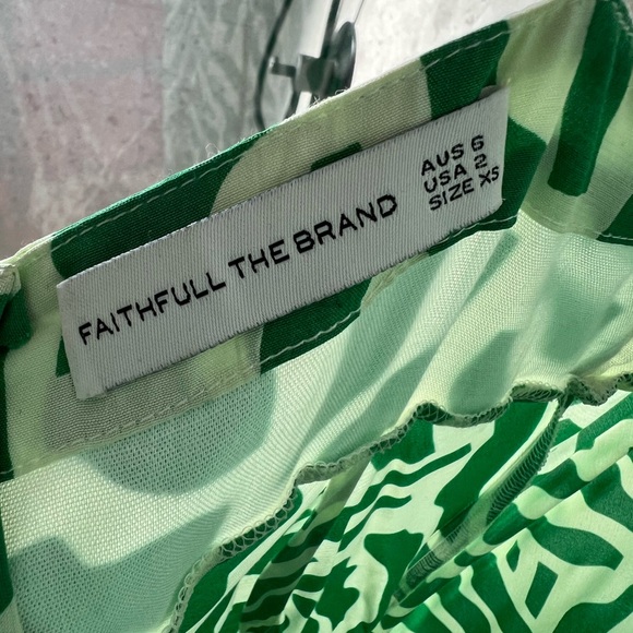 The Faithful Brand green pattern dress - Picture 3 of 4